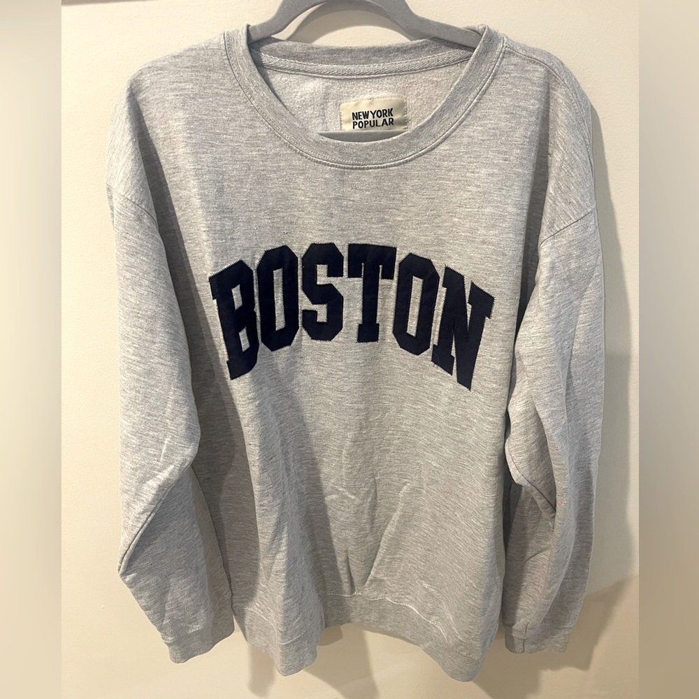 BOSTON crewneck sweatshirt